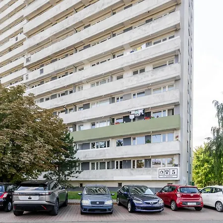 Park Slaski Snug By Bookinghost *