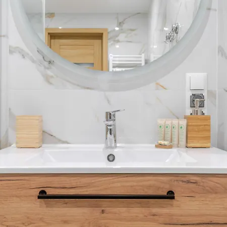 Park Slaski Snug By Bookinghost شقة *