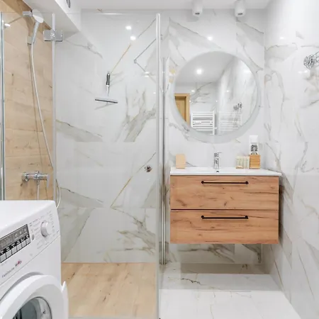 شقة Park Slaski Snug By Bookinghost