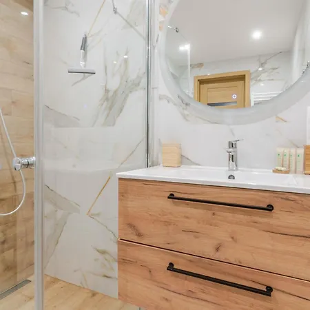 Park Slaski Snug By Bookinghost * Катовице